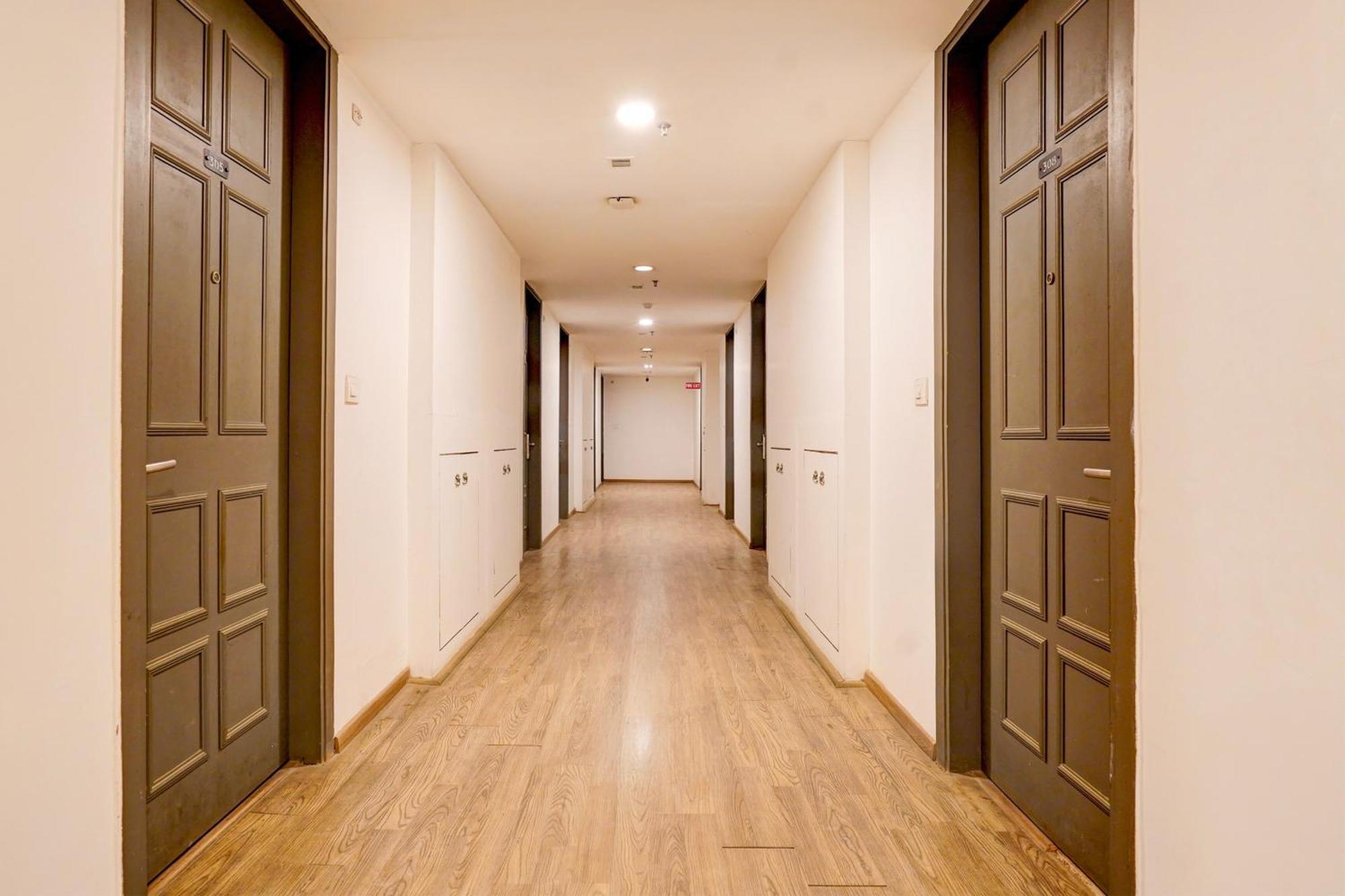 ホテル Super Townhouse Gomti Nagar Matiyari Chinhat エクステリア 写真