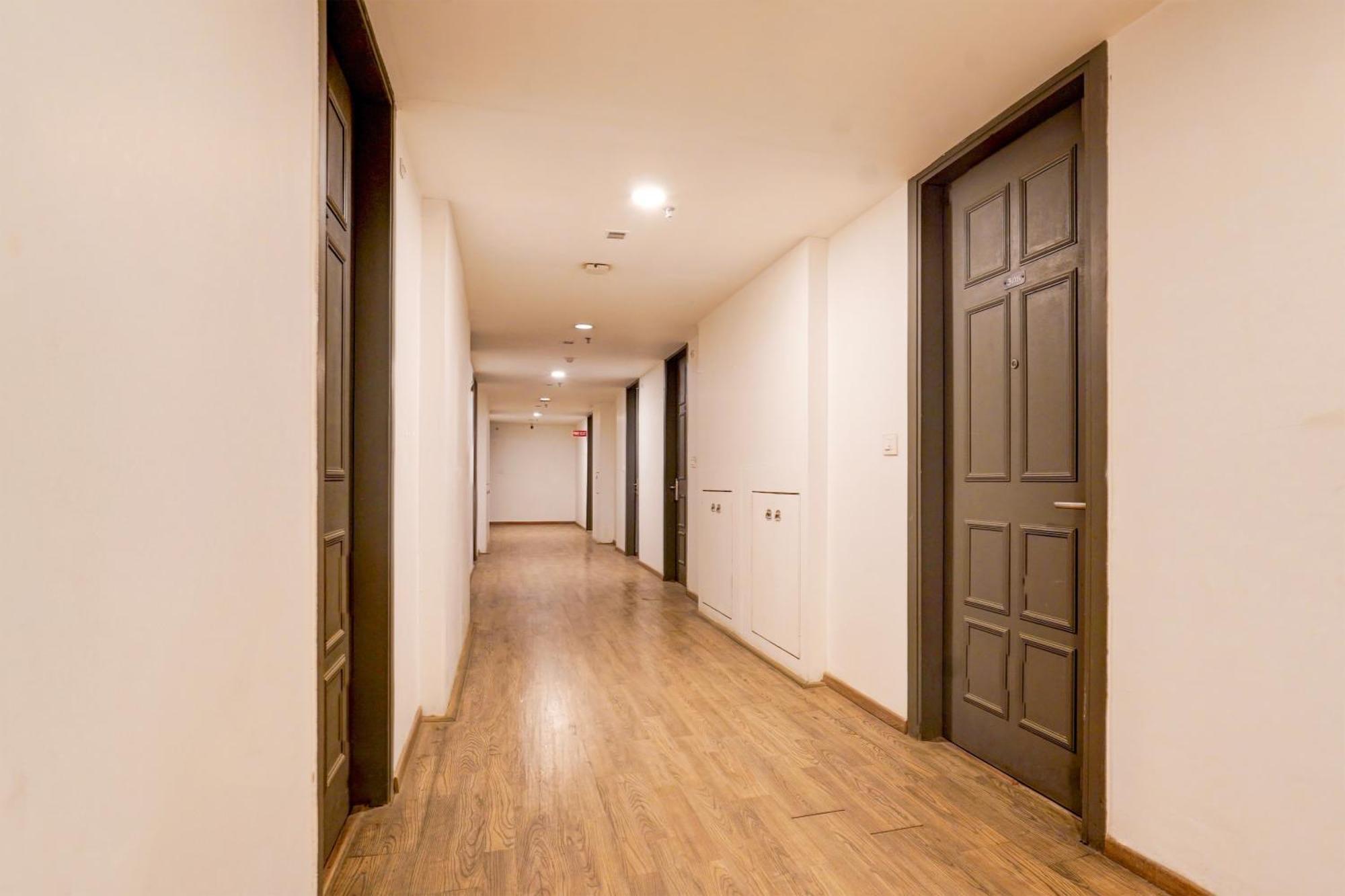 ホテル Super Townhouse Gomti Nagar Matiyari Chinhat エクステリア 写真